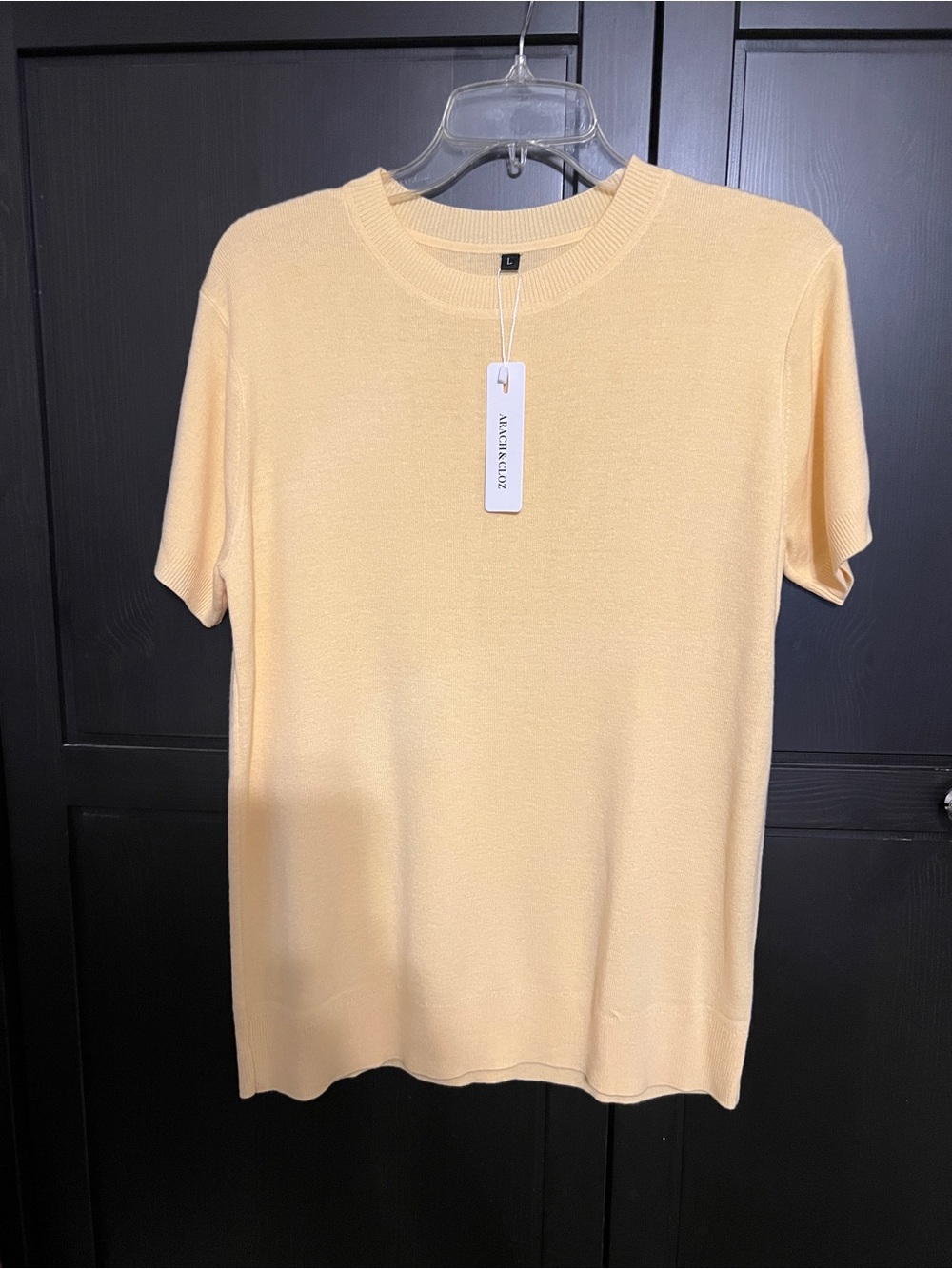 Light Yellow Short-Sleeve Knit Top
